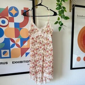 GAP Floral Lace slip dress in Cream and Pink